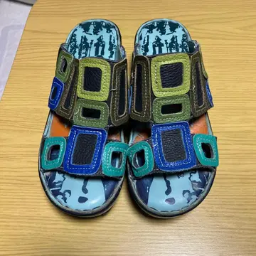 Estacion?0(에스타시온)의 샌들