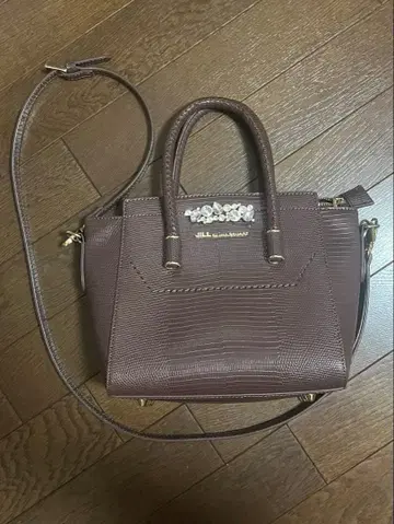 JILL by JILL STUART 브라운 숄더백