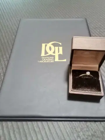 다이아몬드 반지