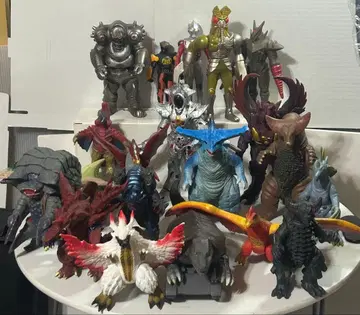 울트라맨 시리즈 기타 소프트 비닐 세트 약 20개