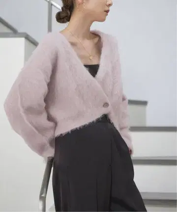 노블 샤기 가디건