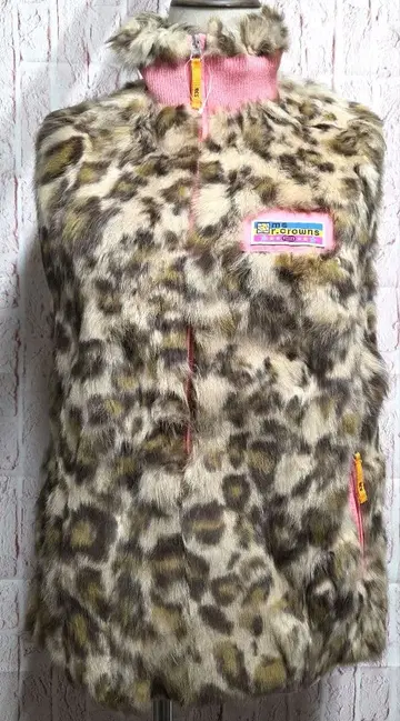 로데오 크라운 레오파드 무늬 퍼 베스트