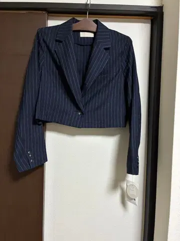 스콧 클럽 계열 네이비 스트라이프 테일러드 자켓 38