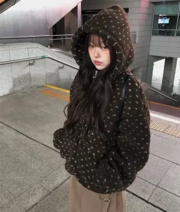 anyonemore 하트 무늬 도트 무늬 플리스 지퍼 후드티