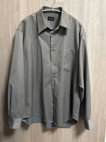 워셔블 저스트 루즈 레귤러 카라 셔츠 모카 S