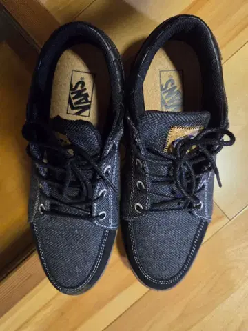 Vans 다크 그레이 캐주얼 슈즈