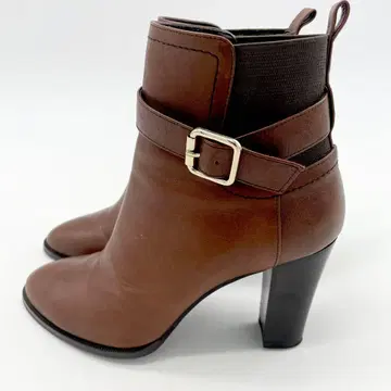 DIANA 숏부츠 가죽부츠 벨트 디자인 와이드 힐 캐주얼
