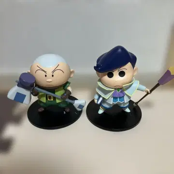 짱구는 못말려 피규어 2개 세트