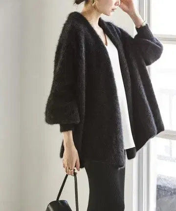 Noble 퍼 니트 퍼프 가디건 그레이