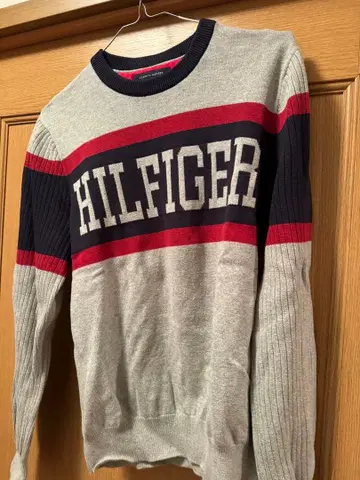 TOMMY HILFIGER 니트 스웨터 S