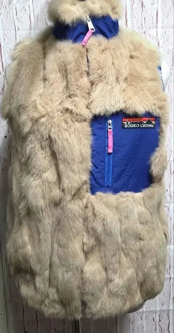 RODEO CROWNS 퍼 베스트 베이지 블루