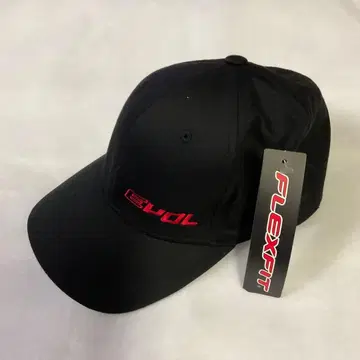 FLEXFIT 블랙 캡 FOX 로고 포함