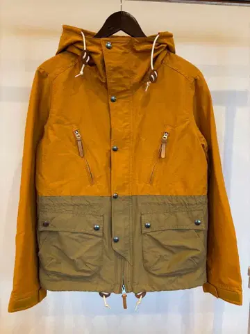 FREAK'S STORE 프릭스스토어 마운틴 파카 65/35 크로스