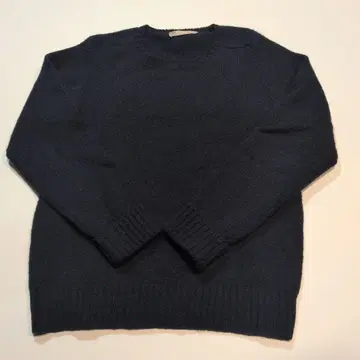 Norman Tulloch 네이비 스웨터