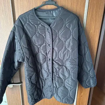 블랙 퀼팅 자켓