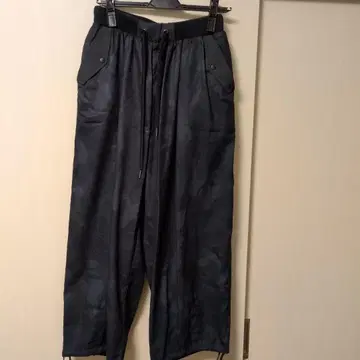 블랙 카모플라쥬 캐주얼 팬츠