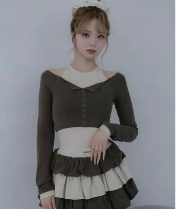 미사용 새상품 Darich 다리치 오프숄더 레이어드 리브 상의