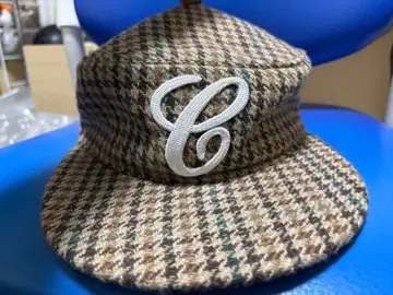 6CRAYON 필박스 캡 하운드투스 체크 패턴