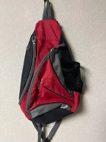 Piko 숄더백 레드/블랙 원숄더