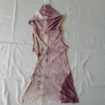 초레어 SKINNY MINNIE 후드 부착 슬리브리스 탱크탑 상의