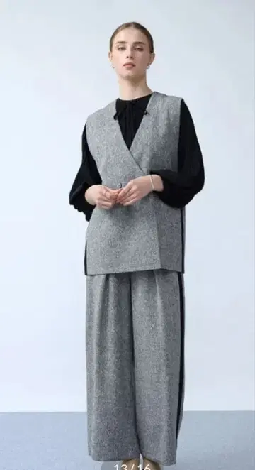 [ 새상품 ] 사이드 라인 트위드 팬츠