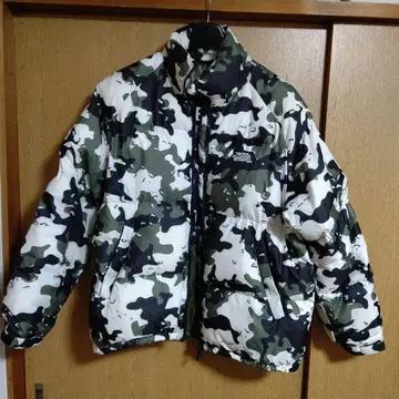 TIGHTBOOTH TBKB 어반 카모 다운 자켓