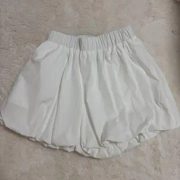 narcissus 벌룬 미니 숏팬츠