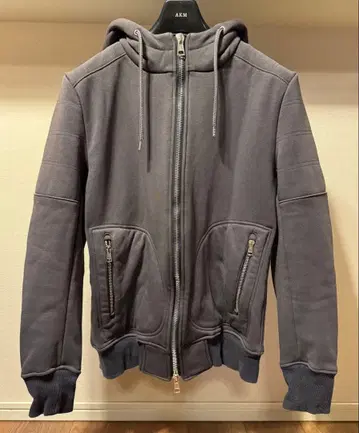 1PIU1UGUALE3 라이더스 ZIP 후드티