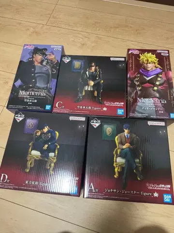 죠죠의 기묘한 모험 피규어 세트