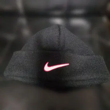 90s 대만제 나이키 블랙 니트 모자 스우시 로고