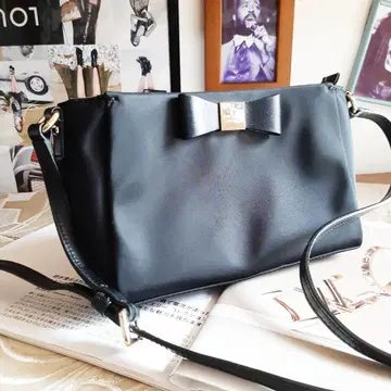 = kate spade 숄더 백 = 케이트 스페이드 뉴욕