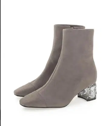 새상품 RANDA 퀼팅 클리어 힐 숏부츠