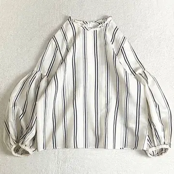 플라주 퍼프 슬리브 긴팔 셔츠 실크 혼방 블라우스 크림