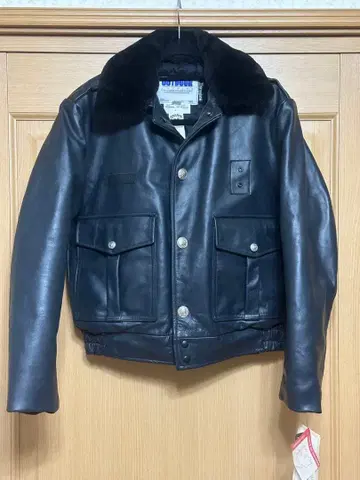 OUTDOOR 가죽 자켓 블랙 38