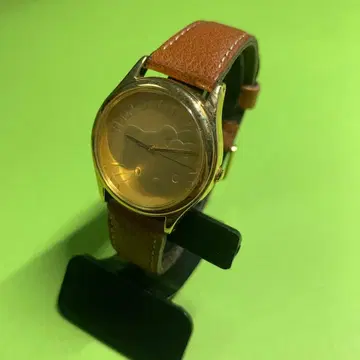 헬로키티 HELLO KITTY 손목시계 배터리 없음