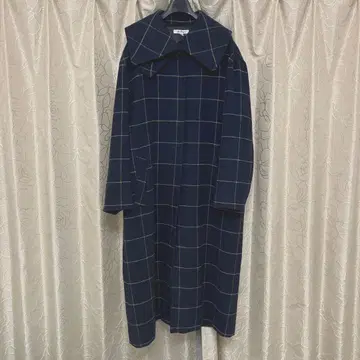 네이비 체크 무늬 롱 코트 moussy