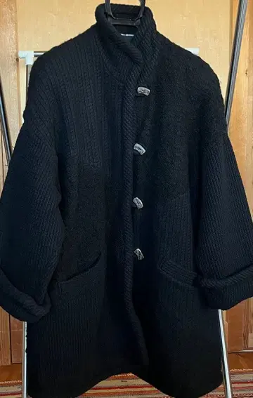 니트 블랙 코트