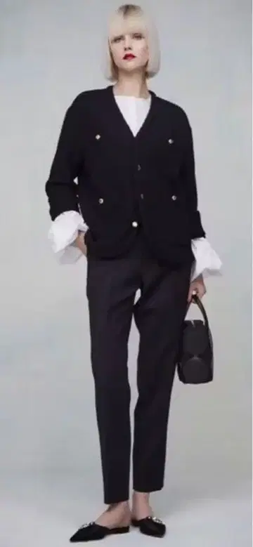 새상품 미사용 드로어 5G 케이블 파이핑 자켓 코트 니트