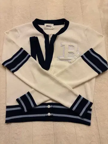bibiy B. CLUB TIE CARDIGAN 화이트