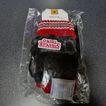 [ STRANGER THINGS ] 콜라보 핸드 워머