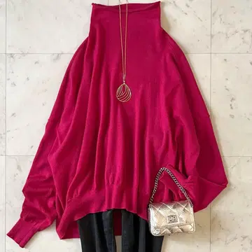 새상품급 SACRA 사쿠라 울 터틀넥 니트 38 핑크 루즈핏