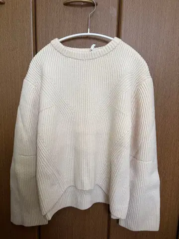 AEWEN MATOPH 이우엔마트프 니트 화이트