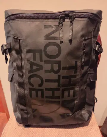 THE NORTH FACE 블랙 백팩