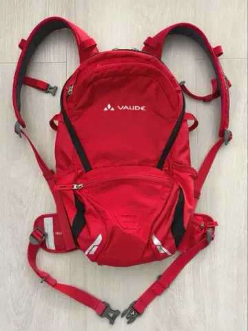 VAUDE 백팩 아웃도어 빨간색