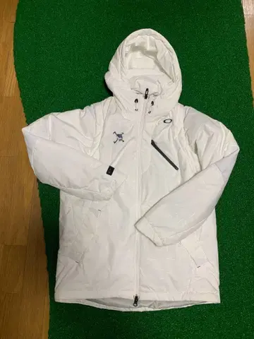 Oakley 골프 후드 부착 자켓 화이트