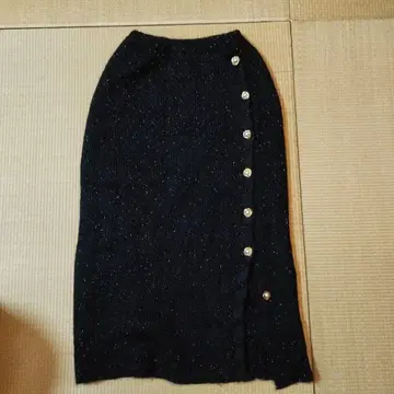 블랙 니트 타이트 스커트