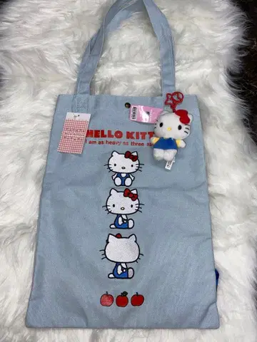 새상품 헬로키티 토트백 봉제 인형 참 포함