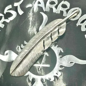 새상품급 퍼스트 애로우즈 페더 L