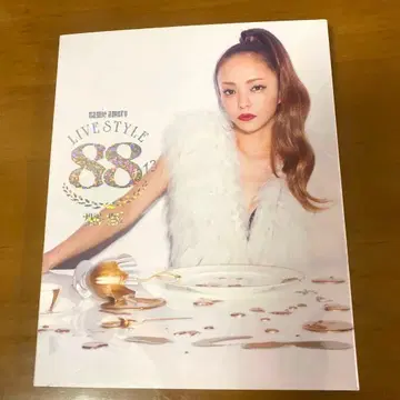 아무로 나미에 LIVE STYLE 2016-2017 Blu-ray