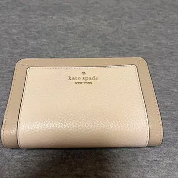 케이트 스페이드 접이식 지갑 베이지